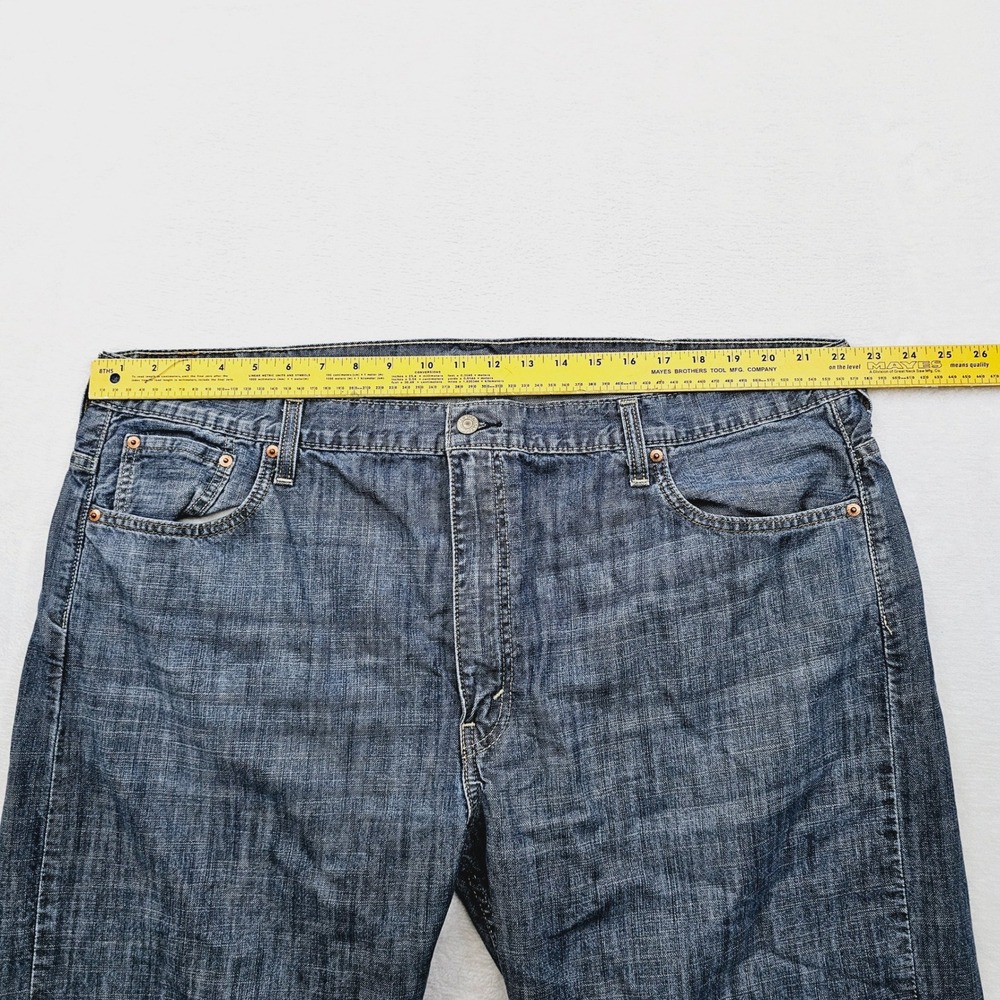 Levi's 569 Loose Straight Jeans Mens 44x31 Blue Medium Wash Denim Baggy Skater - Picture 6 of 11